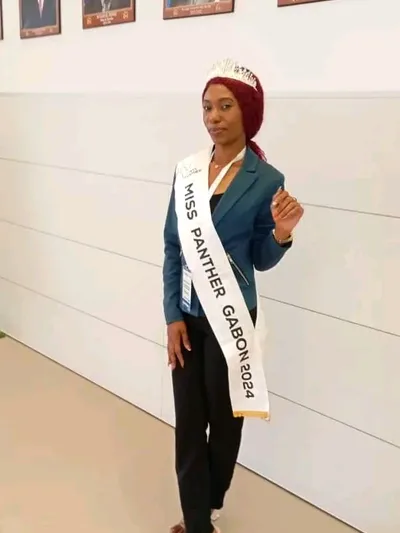 LAÏLA SAMBA AVANDO