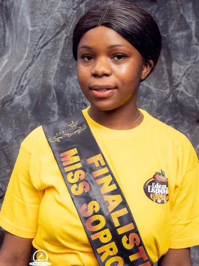 Bakam Ouafo Larifa Farrelle