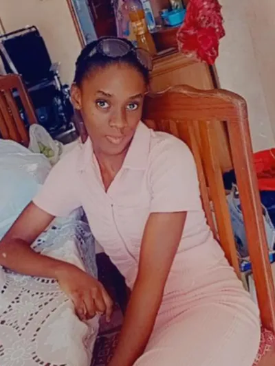 Nga mbourou Eunice